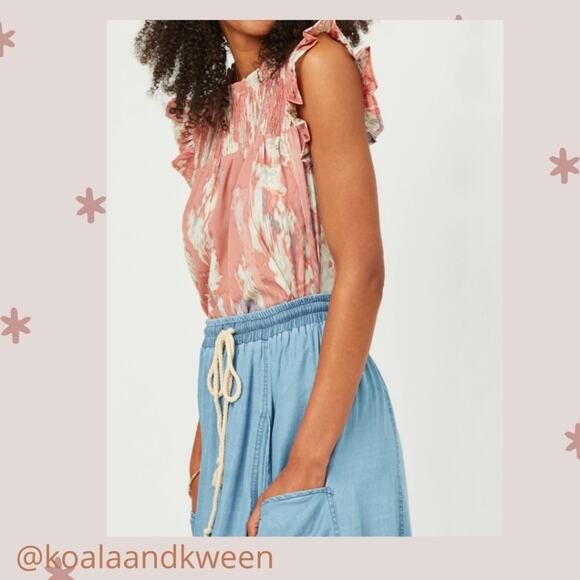 Pink Watercolor Smocked Top Ruffle Sleeves Medium NEW - Picture 2 of 14